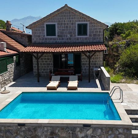Apartments Kovinic Tivat Exterior foto