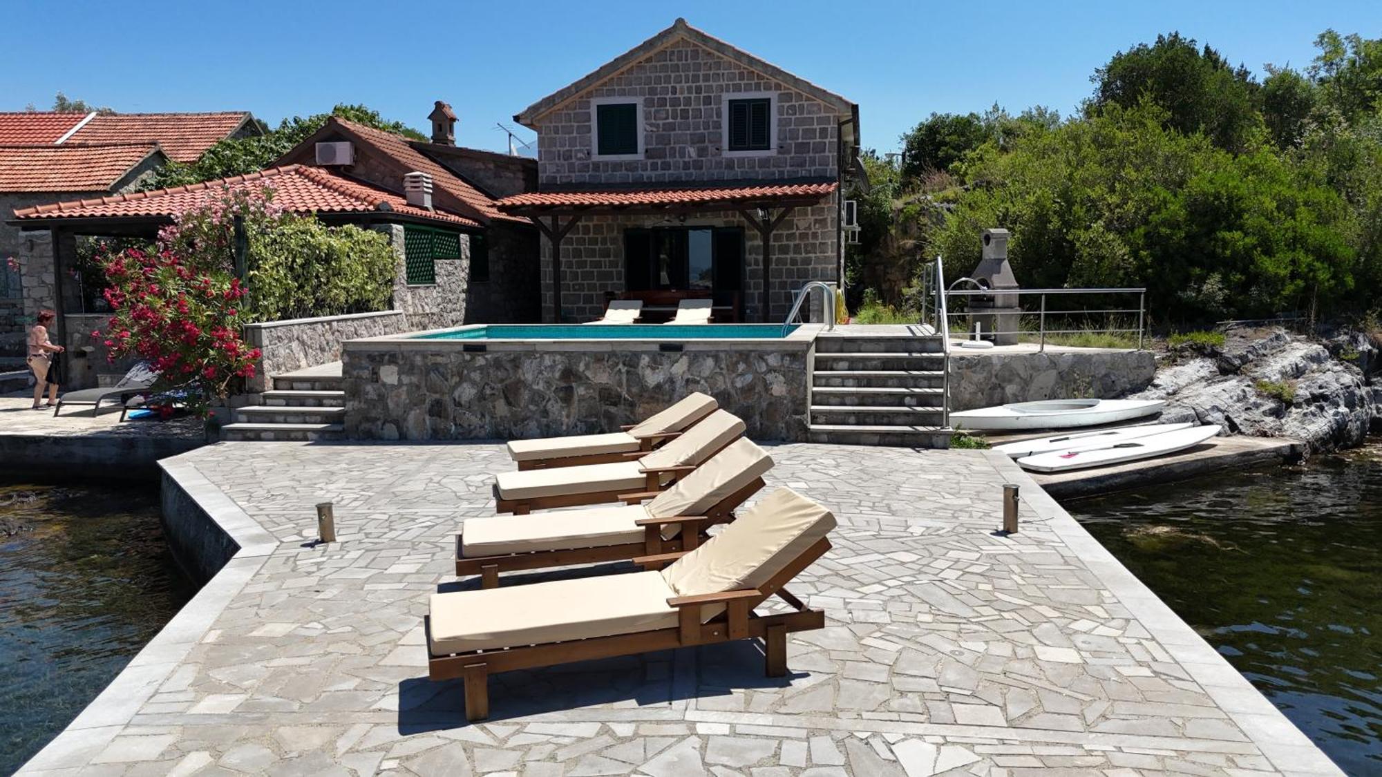 Apartments Kovinic Tivat Exterior foto